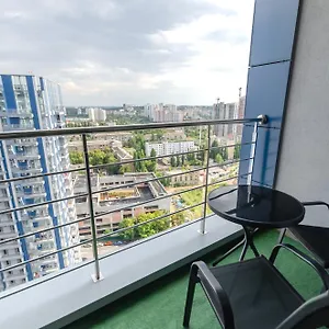  Апартаменты Petrovdom 284-285 In Prestigious In At Park Украина